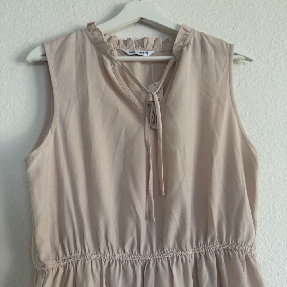 Cupshe NWT Refined Ruffle Beige Mini Dress Sz M Western Mediterranean Vacation - Picture 2 of 16